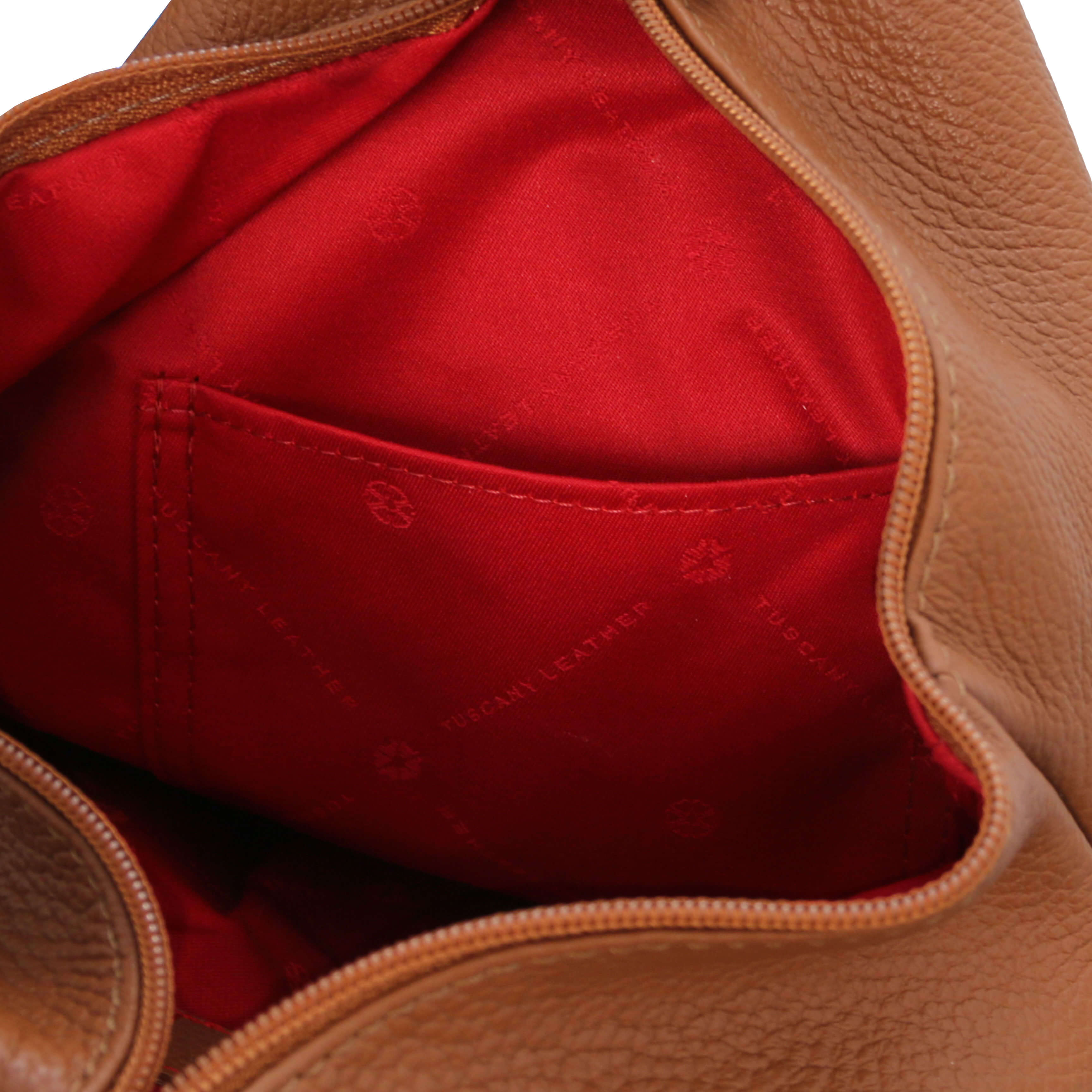 Tuscany Leather rugtas Shanghai cognac binnenvakken